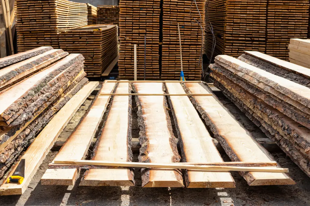 Smoothing Rough Sawn Timber