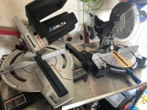choosing what kind of miter saw