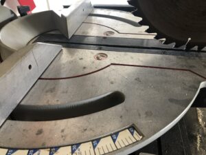 how important is miter saw fence flatness